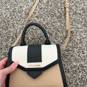 Steve Madden Black, White, and Tan Crossbody purse